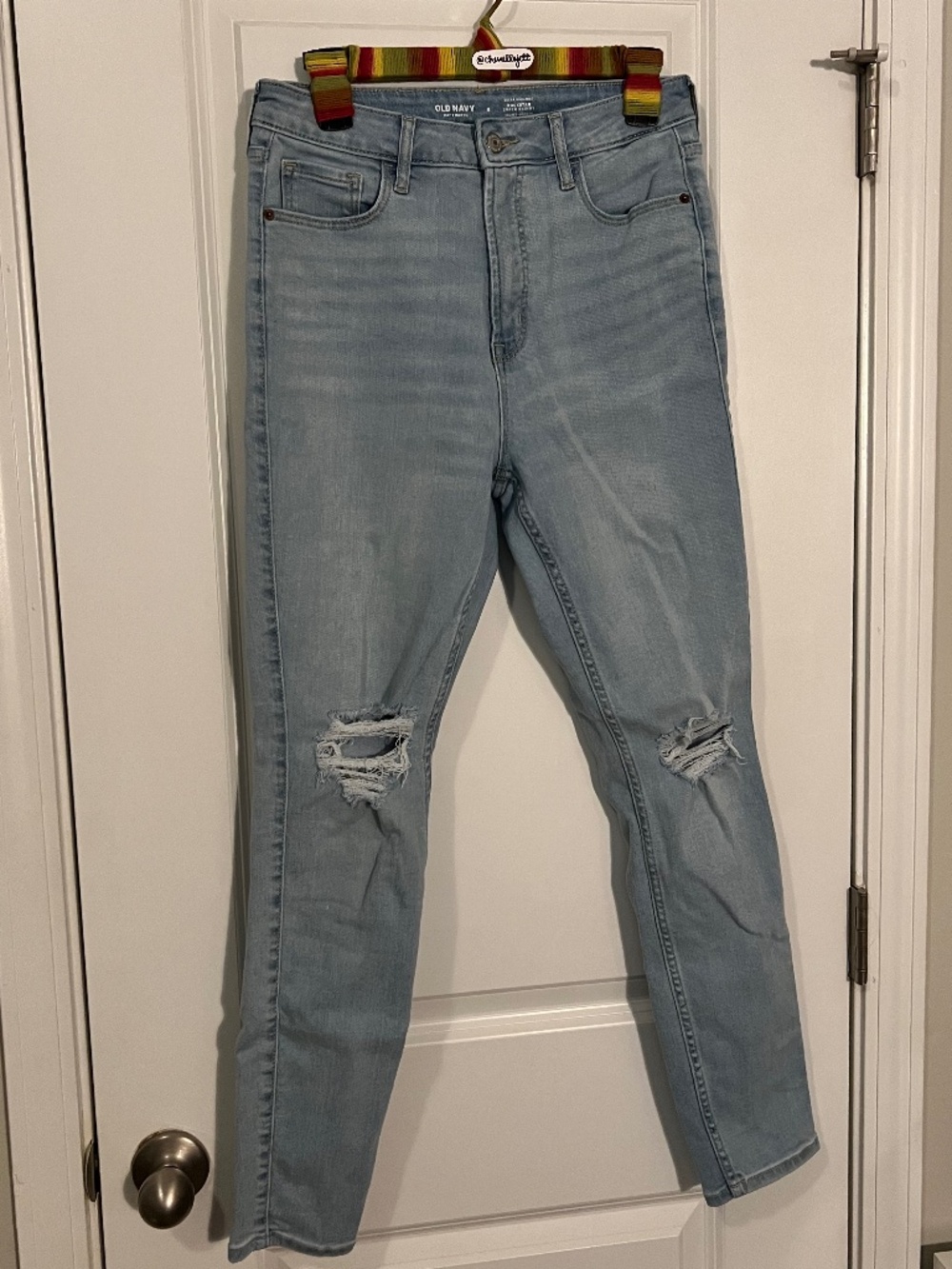 Old Navy Extra High-Rise Skinny Ripped Jeans
